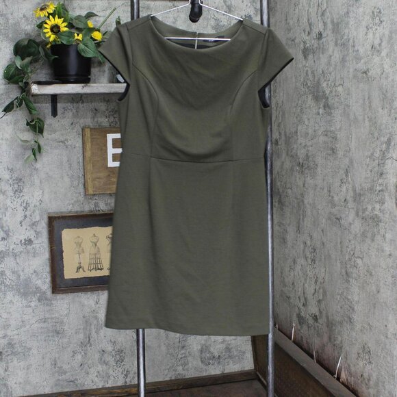 Namyang Dresses & Skirts - NEW Namyang Womens Lined Button Back Sheath Dress Green See Measurements